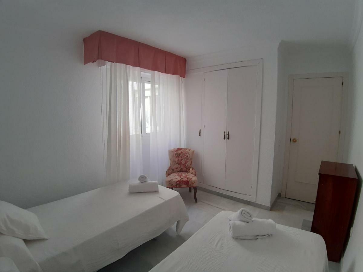 Spacious Beach Flat In Fuengirola - Los Boliches 外观 照片